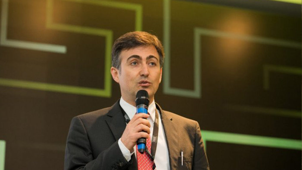 Fernando Lopes, do Instituto Totum, apresenta exemplos de amostragens para o RenovaBio durante a NovaCana Ethanol Conference 2019