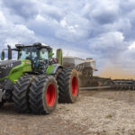Fendt lança trator 1000 Vario Gen4 com até 550 cv no Brasil