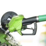 Etanol recua com avanço da safra e maior oferta no Centro-Sul