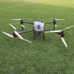 Drones de pulverização ganham cartilha sobre uso seguro no campo